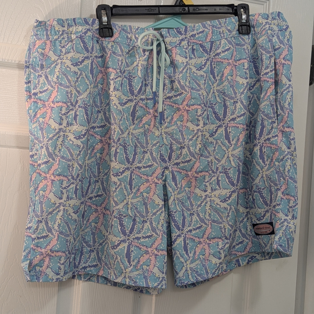 Vineyard Vines Athletic Shorts - Blue and Pink Starfish